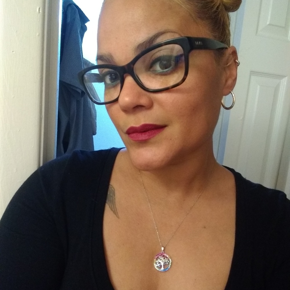 Meet your Posher, Rosa